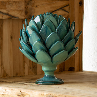 Pumo artichoke Iridescent green